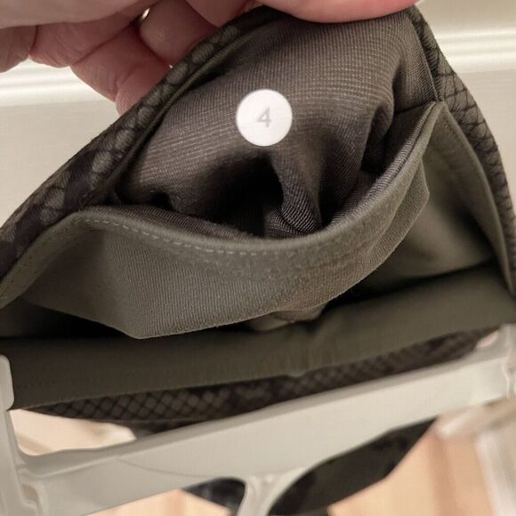 Lululemon Wunder Under Crop III Leggings Ziggy Snake Gator Green Women's Size 4 - Picture 8 of 15